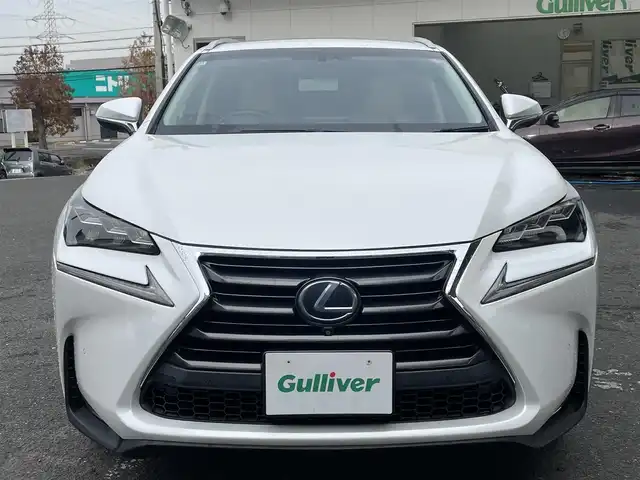 レクサス ＮＸ 300h Iパッケージ 宮城県 2015(平27)年 11.5万km ソニッククォーツ 純正ナビ　/　フルセグテレビ　Ｂｌｕｅｔｏｏｔｈ　CD/DVD　FM/AM/ブラインドスポットモニター　/パワーシート　/シートヒーター　/レザーシート　/ステアリングヒーター/クルーズコントロール/オートライト/オートハイビーム/ルーフレール/コーナーセンサー/パノラミックビューモニター/横滑り防止/追突軽減システム/プッシュスタート/ETC/保証書/取扱説明書/　
