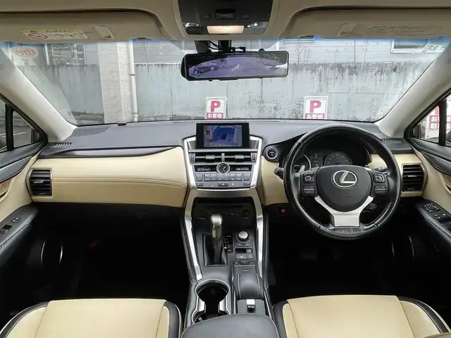 レクサス ＮＸ 300h Iパッケージ 宮城県 2015(平27)年 11.5万km ソニッククォーツ 純正ナビ　/　フルセグテレビ　Ｂｌｕｅｔｏｏｔｈ　CD/DVD　FM/AM/ブラインドスポットモニター　/パワーシート　/シートヒーター　/レザーシート　/ステアリングヒーター/クルーズコントロール/オートライト/オートハイビーム/ルーフレール/コーナーセンサー/パノラミックビューモニター/横滑り防止/追突軽減システム/プッシュスタート/ETC/保証書/取扱説明書/　