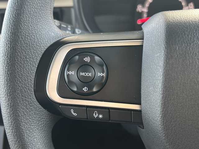 ダイハツ ムーヴ キャンバス ストライプス X 大分県 2023(令5)年 1.5万km シャイニングホワイトパール/アプリコットピンクメタリック ワンオーナー /9インチ純正SDナビ /フルセグTV /CD/DVD再生機能/バックカメラ /両側パワースライドドア /禁煙　/クリアランスソナー /2トーン /前方純正ドライブレコーダー /電動格納ミラー　/スマートキー/Wエアバッグ/オートライト