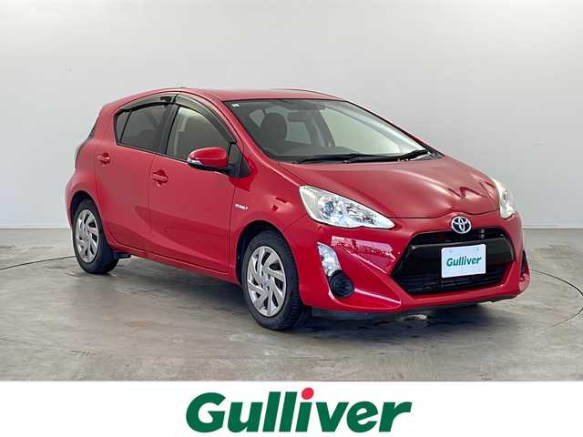 トヨタ アクア G 栃木県 2015(平27)年 12.4万km スーパーレッドⅤ 純正ナビ/（BT/フルセグ/AM/FM)/クルーズコントロール/横滑り防止/プッシュスタート/スマートキー/ETC/バックカメラ