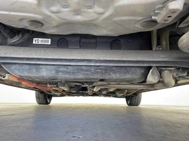 トヨタ アクア G 栃木県 2015(平27)年 12.4万km スーパーレッドⅤ 純正ナビ/（BT/フルセグ/AM/FM)/クルーズコントロール/横滑り防止/プッシュスタート/スマートキー/ETC/バックカメラ