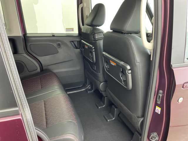 日産 ルークス ハイウェイスター Gターボ 兵庫県 2024(令6)年 0.5万km ワイン ・社外ナビ（MDV-D311W）/TV/Bluetooth/SD/CD/・アラウンドビューモニター/・インテリジェントルームミラー/・ETC/・エマージェンシーブレーキ/・車線逸脱警報/・標識検知機能/・先行車発進お知らせ/・ふらつき警報/・ハンズフリースライドドア/・両側パワースライドドア/・ステアリングスイッチ/・ＬＥＤヘッドライト/・オートライト/・ハイビームアシスト/・スマートキー