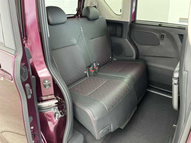 日産 ルークス ハイウェイスター Gターボ 兵庫県 2024(令6)年 0.5万km ワイン ・社外ナビ（MDV-D311W）/TV/Bluetooth/SD/CD/・アラウンドビューモニター/・インテリジェントルームミラー/・ETC/・エマージェンシーブレーキ/・車線逸脱警報/・標識検知機能/・先行車発進お知らせ/・ふらつき警報/・ハンズフリースライドドア/・両側パワースライドドア/・ステアリングスイッチ/・ＬＥＤヘッドライト/・オートライト/・ハイビームアシスト/・スマートキー