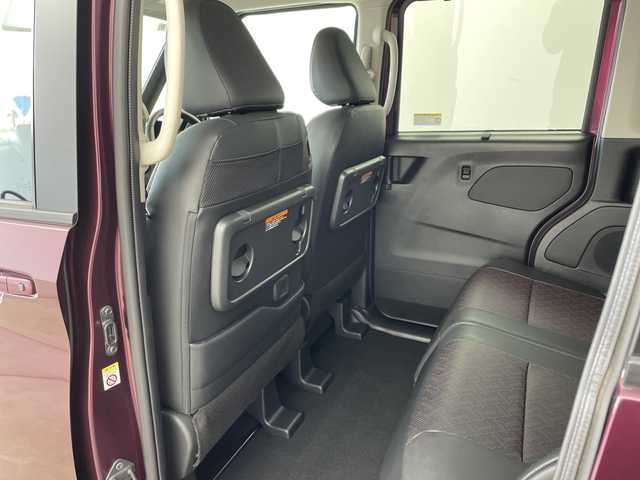 日産 ルークス ハイウェイスター Gターボ 兵庫県 2024(令6)年 0.5万km ワイン ・社外ナビ（MDV-D311W）/TV/Bluetooth/SD/CD/・アラウンドビューモニター/・インテリジェントルームミラー/・ETC/・エマージェンシーブレーキ/・車線逸脱警報/・標識検知機能/・先行車発進お知らせ/・ふらつき警報/・ハンズフリースライドドア/・両側パワースライドドア/・ステアリングスイッチ/・ＬＥＤヘッドライト/・オートライト/・ハイビームアシスト/・スマートキー