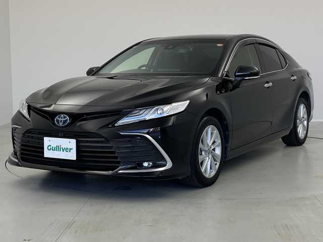 トヨタ カムリ G 茨城県 2023(令5)年 1.8万km アティチュードブラックマイカ 純正ディスプレイオーディオ　全方位カメラ　ミュージックプレーヤー接続　ＥＴＣ　衝突軽減ブレーキ　レーンキープアシスト　ブラインドスポットモニター　シートヒーター　ドライブレコーダー　純正17インチＡＷ