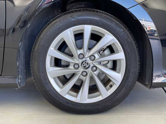 トヨタ カムリ G 茨城県 2023(令5)年 1.8万km アティチュードブラックマイカ 純正ディスプレイオーディオ　全方位カメラ　ミュージックプレーヤー接続　ＥＴＣ　衝突軽減ブレーキ　レーンキープアシスト　ブラインドスポットモニター　シートヒーター　ドライブレコーダー　純正17インチＡＷ