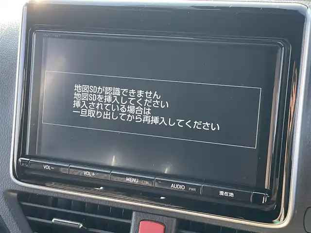 トヨタ ヴォクシー ZS 煌 茨城県 2018(平30)年 3.6万km ブラック 純正ナビ/【AM・FM・CD・DVD・TV・SD・BT】/フリップダウンモニター/ビルトインETC2.0/Bカメラ/アイドリングストップ/両側パワスラ/オートライト/オートハイビーム/Fフォグ/LEDライト/純正フロアマット/純正アルミホイール/横滑り防止装置/レーンキープアシスト/衝突被害軽減システム/電格ミラー