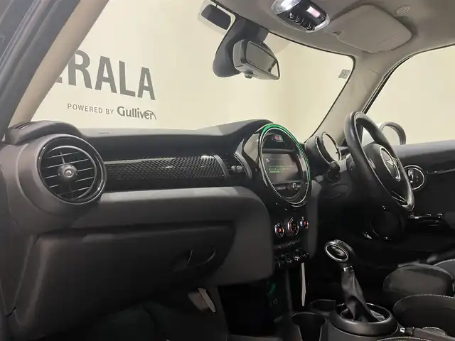 ＭＩＮＩ ミニ クーパー S 岐阜県 2016(平28)年 3.8万km 青 ディープブルー/ペッパーパッケージ(コンフォートアクセス/MINIエキサイトメントパッケージ/ストレージコンパートメントパッケージ)/ナビゲーションパッケージ/LEDヘッドライト/フォグランプ/17インチアロイホイール/ドライビングアシスト（衝突被害軽減ブレーキ/アクティブクルーズコントロール）/後方パークディスタンスコントロール/ミラー一体型ＥＴＣ