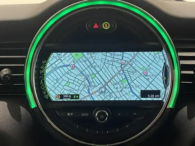 ＭＩＮＩ ミニ クーパー S 岐阜県 2016(平28)年 3.8万km 青 ディープブルー/ペッパーパッケージ(コンフォートアクセス/MINIエキサイトメントパッケージ/ストレージコンパートメントパッケージ)/ナビゲーションパッケージ/LEDヘッドライト/フォグランプ/17インチアロイホイール/ドライビングアシスト（衝突被害軽減ブレーキ/アクティブクルーズコントロール）/後方パークディスタンスコントロール/ミラー一体型ＥＴＣ