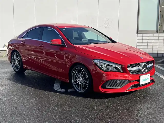 メルセデス・ベンツ ＣＬＡ１８０ スポーツ 三重県 2017(平29)年 3.9万km 赤 レーダーセーフティパッケージ(ブラインドスポットアシスト/ディスタンスパイロットディストロニック/レーンキーピングアシスト/PRE-SAFE)/アクティブブレーキアシスト/アテンションアシスト/純正ナビ(Bluetooth/CD/DVD/SD/地デジTV/AM/FM)/バックカメラ/ETC/ドライブレコーダー(前)/シートヒーター(前席)/パドルシフト/電動格納ミラー/助手席側リバース連動/18インチAMG5本ツインスポークアルミホイール/純正スポーツサスペンション/ナッパ革巻きスポーツステアリングホイール(レッドステッチ入)/左右独立調整オートエアコン/合皮/DINAMICA(スエード調)コンビシート/シートバックポケット/シートアンダーボックス/アームレスト(後席中央)/トランクスルー/ステンレス製ペダル/フットトランクオープナー/12V電源ソケット(トランク)/スペアキー