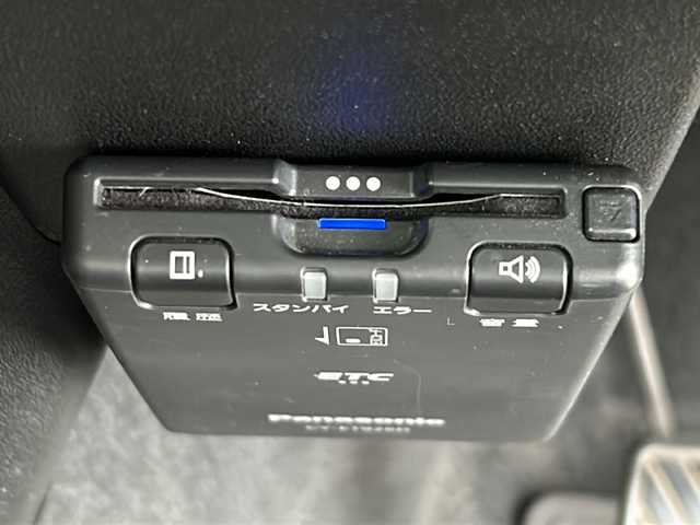 スズキ ジムニー XL 岐阜県 2019(平31)年 2.2万km キネティックイエロー 社外ＳＤナビ　/ＥＴＣ　/前後ドライブレコーダー　/横滑り防止装置　/ダウンヒルアシスト　/４ＷＤ　/ＡＢＳ　/純正１６インチアルミホイール　/５速ＭＴ　/プッシュスタート　/スマートキー　/スペアキー/フラットシート　/純正フロアマット