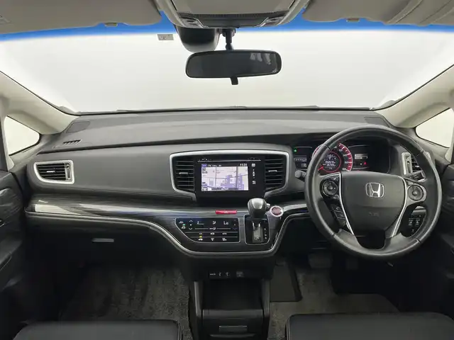 ホンダ オデッセイ アブソルート 富山県 2014(平26)年 5.3万km ホワイトオーキッドパール 純正ナビ（AM/FM/BT/DVD/USB/HDMI/フルセグ）/バックカメラ/ETC/両側パワースライドドア/クルーズコントロール/横滑り防止装置/アイドリングストップ/純正アルミホイール/純正フロアマット/オートLEDライト/革巻きステアリング/ステアリングスイッチ/パドルシフト/スマートキー