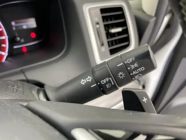 ホンダ オデッセイ アブソルート 富山県 2014(平26)年 5.3万km ホワイトオーキッドパール 純正ナビ（AM/FM/BT/DVD/USB/HDMI/フルセグ）/バックカメラ/ETC/両側パワースライドドア/クルーズコントロール/横滑り防止装置/アイドリングストップ/純正アルミホイール/純正フロアマット/オートLEDライト/革巻きステアリング/ステアリングスイッチ/パドルシフト/スマートキー