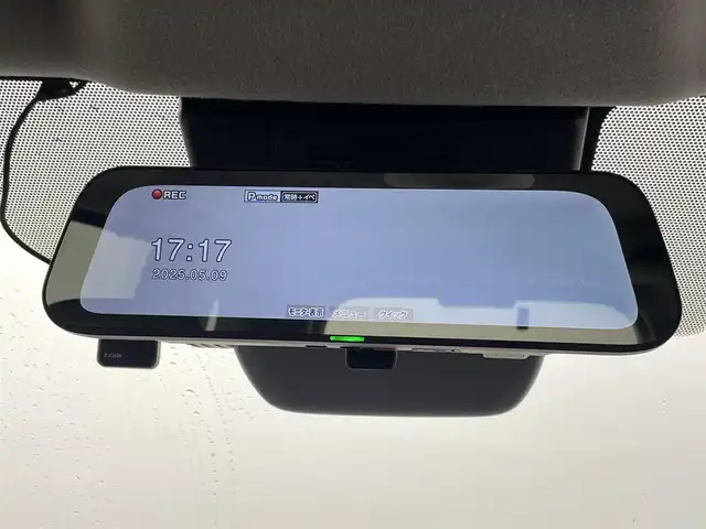 トヨタ シエンタ ハイブリッド Z 熊本県 2022(令4)年 1.4万km アーバンカーキ 禁煙車　/純正１０．５インチナビ（フルセグ・ＢＴ・ＵＳＢ）/全周囲カメラ　/社外前後クリアランスソナー　/ビルトインＥＴＣ　/両側パワースライドドア　/前後クリアランスソナー　　/トヨタセーフティーセンス/・プリクラッシュセーフティ/・ロードサインアシスト/・レーンディパーチャーアラート/・ブラインドスポットモニター/・リアクロストラフィックアラート/・レーダークルーズコントロール/横滑り防止/デジタルインナーミラー/天井サーキュレーター/ナノイーX/アクセサリーコンセント1500W/純正フロアマット/純正１５インチAW/オートライト/オートマチックハイビーム/LEDヘッドライト/スマートキー/プッシュスタート/保証書/取扱説明書