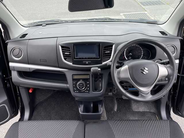 スズキ ワゴンＲ スティングレー X 岩手県 2013(平25)年 9.5万km 黒 純正ナビ　/フルセグＴＶ　/ＡＭ／ＦＭ／Ｂｌｕｅｔｏｏｔｈ／ＣＤ／ＤＶＤ/ＥＴＣ　/アイドリングストップ　/キセノンヘッドライト　/プッシュスタート　/スマートキー　/フォグランプ　/純正フロアマット　/純正ドアバイザー　/純正アルミホイール