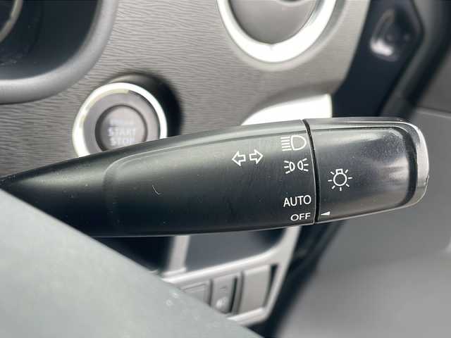 スズキ ワゴンＲ スティングレー X 岩手県 2013(平25)年 9.5万km 黒 純正ナビ　/フルセグＴＶ　/ＡＭ／ＦＭ／Ｂｌｕｅｔｏｏｔｈ／ＣＤ／ＤＶＤ/ＥＴＣ　/アイドリングストップ　/キセノンヘッドライト　/プッシュスタート　/スマートキー　/フォグランプ　/純正フロアマット　/純正ドアバイザー　/純正アルミホイール