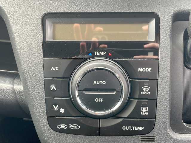 スズキ ワゴンＲ スティングレー X 岩手県 2013(平25)年 9.5万km 黒 純正ナビ　/フルセグＴＶ　/ＡＭ／ＦＭ／Ｂｌｕｅｔｏｏｔｈ／ＣＤ／ＤＶＤ/ＥＴＣ　/アイドリングストップ　/キセノンヘッドライト　/プッシュスタート　/スマートキー　/フォグランプ　/純正フロアマット　/純正ドアバイザー　/純正アルミホイール