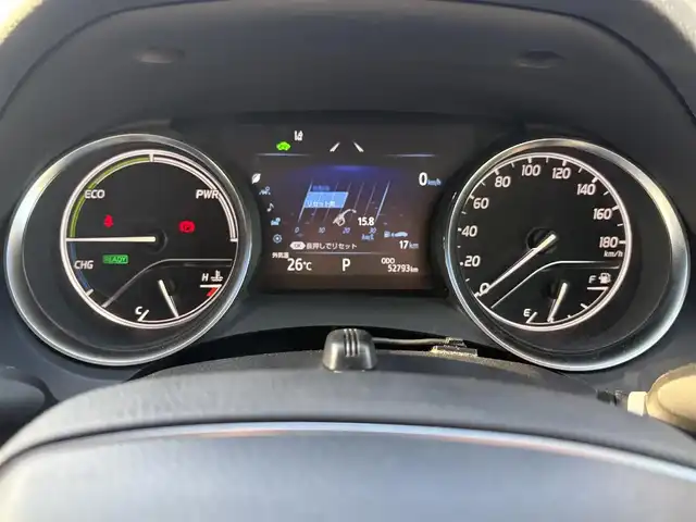 トヨタ カムリ X 徳島県 2018(平30)年 5.3万km プラチナホワイトパールマイカ トヨタセーフティセンス　/純正９型ナビゲーション　/（フルセグ/CD/DVD/SD/Bluetooth）/バックモニター　/ＥＴＣ　/ＬＥＤヘッドライト　/オートライト/レザー調シートカバー　/１６インチ社外アルミホイール　/カーテンエアバック　/プッシュスタート　/スマートキー/ステアリングリモコン/レーダークルーズコントロール