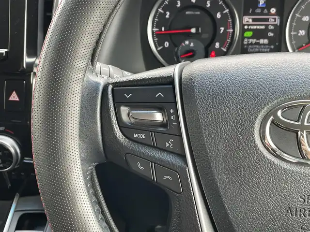 トヨタ ヴェルファイア Z Aエディション 東京都 2015(平27)年 4.8万km ホワイトパールクリスタルシャイン ・純正9インチナビ/CD/DVD/TV/BT/SD/・バックカメラ/・ビルトインETC/・純正リアフリップダウンモニター/・クルーズコントロール/・ドライブレコーダー/・両側パワースライドドア/・純正18インチアルミホイール/・LEDヘッドライト/・オートライト/・革巻きステアリング/・ステアリングスイッチ/・スマートキー/・プッシュスタート/・純正フロアマット/・ドアバイザー/・カーテンエアバック/・クリアランスソナー