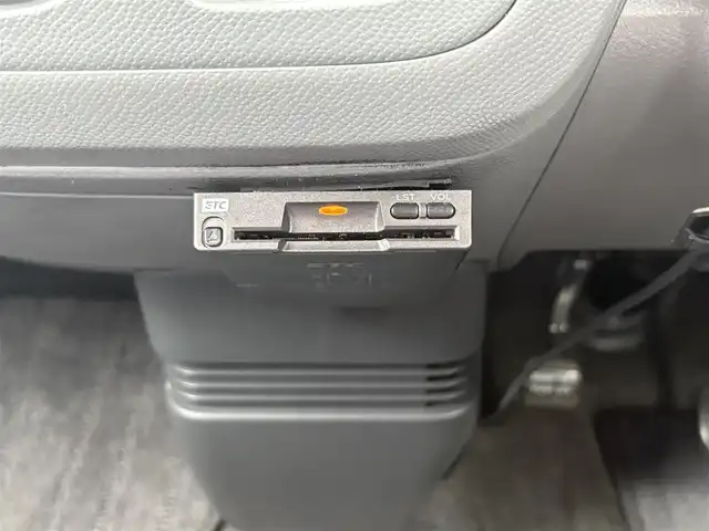マツダ ＡＺ ワゴン XG 埼玉県 2011(平23)年 8.9万km スペリアホワイト ・ポータブルナビ/・ETC/・キーレスキー/・ヘットライトレベライザー