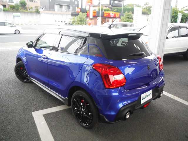 スズキ スイフト スポーツ ZC33S ファイナルED 東京都 2025(令7)年 0.1万km未満 青Ⅱ ワンオーナー車/ファイナルED/　専用ステッカー/　ブラック17インチAW/　レッドキャリパー/全方位モニター用カメラP/セーフティカメラサポート/ブラインドスポットモニター/クルーズコントロール/リヤパーキングセンサー/OPブラックエンブレム/LEDヘッドライト/運転席シートヒーター/純正フロアマット/スマートキー×2個