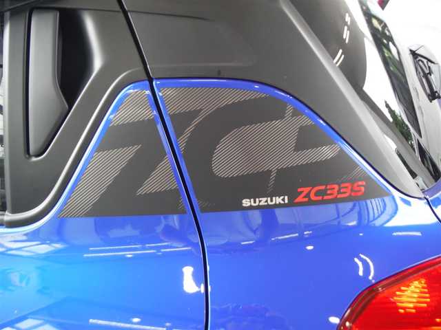 スズキ スイフト スポーツ ZC33S ファイナルED 東京都 2025(令7)年 0.1万km未満 青Ⅱ ワンオーナー車/ファイナルED/　専用ステッカー/　ブラック17インチAW/　レッドキャリパー/全方位モニター用カメラP/セーフティカメラサポート/ブラインドスポットモニター/クルーズコントロール/リヤパーキングセンサー/OPブラックエンブレム/LEDヘッドライト/運転席シートヒーター/純正フロアマット/スマートキー×2個