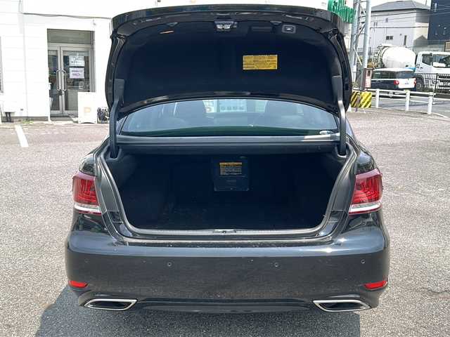 レクサス ＬＳ 460 バージョンC Iパッケージ 愛知県 2014(平26)年 14.7万km ブラック /禁煙車//サンルーフ//メーカー12.3インチHDDナビ//フルセグTV//Bluetooth//CD・DVD//USB・AUX//ビルトインETC//バックカメラ//レーダークルーズコントロール//クリアランスソナー//黒本革シート//D/N席パワーシート（メモリ付き）//D/N席シートヒーター//前席ベンチレーション//ステアリングヒーター//リア電動サンシェード//電動パーキング//ブレーキホールド//3眼LEDオートライト//アダプティブハイビーム//コンビハンドル//純正１８インチアルミ//走行モード切替//純正フロアマット//取扱説明書/新車保証書//スペアキー