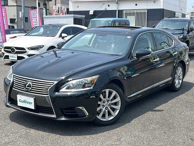レクサス ＬＳ 460 バージョンC Iパッケージ 愛知県 2014(平26)年 14.7万km ブラック /禁煙車//サンルーフ//メーカー12.3インチHDDナビ//フルセグTV//Bluetooth//CD・DVD//USB・AUX//ビルトインETC//バックカメラ//レーダークルーズコントロール//クリアランスソナー//黒本革シート//D/N席パワーシート（メモリ付き）//D/N席シートヒーター//前席ベンチレーション//ステアリングヒーター//リア電動サンシェード//電動パーキング//ブレーキホールド//3眼LEDオートライト//アダプティブハイビーム//コンビハンドル//純正１８インチアルミ//走行モード切替//純正フロアマット//取扱説明書/新車保証書//スペアキー