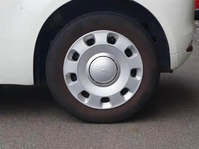 フィアット ５００ 1．2 ポップ 岐阜県 2017(平29)年 6.1万km 白 オーディオプレーヤー/　Bluetooth/　USB/　FM/　AM/ドラレコ/ＥＴＣ/純正フロアマット