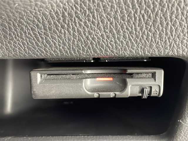 日産 デイズ ルークス ハイウェイスターターボ 千葉県 2015(平27)年 5.2万km ホワイトパール 禁煙車/純正SDナビ【MP314D-W】/(TV/Bluetooth/FM/AM/SD/CD/DVD/AUX/USB)/全方位カメラ/ドライブレコーダー(前方のみ)/両側パワースライドドア/社外ETC/LEDヘッドライト/フォグランプ/ステアリングスイッチ/純正15インチアルミホイール/純正フロアマット/オートライト/電動格納ウィンカーミラー/ドアバイザー/サンシェード/後席テーブル/プッシュスタート/スマートキー/横滑り防止装置/エアバッグ(W+サイド)