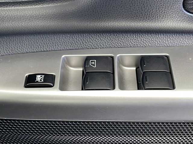 日産 デイズ ルークス ハイウェイスターターボ 千葉県 2015(平27)年 5.2万km ホワイトパール 禁煙車/純正SDナビ【MP314D-W】/(TV/Bluetooth/FM/AM/SD/CD/DVD/AUX/USB)/全方位カメラ/ドライブレコーダー(前方のみ)/両側パワースライドドア/社外ETC/LEDヘッドライト/フォグランプ/ステアリングスイッチ/純正15インチアルミホイール/純正フロアマット/オートライト/電動格納ウィンカーミラー/ドアバイザー/サンシェード/後席テーブル/プッシュスタート/スマートキー/横滑り防止装置/エアバッグ(W+サイド)