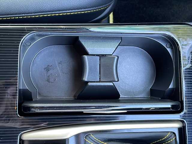 トヨタ マークＸ 250G Sパケ イエローレーベル 鳥取県 2014(平26)年 7.1万km ホワイトパールクリスタルシャイン 特別仕様車イエローレーベル/専用インテリア/ALPINE８型ナビ【X800】/フルセグ/Bluetooth/CD/DVD/HDMI/スマートキー/プッシュスタート/パドルシフト/ビルトインETC/前方ドライブレコーダー/ハーフレザーシート/前席パワーシート/純正18AW/トランクスポイラー/前後コーナーセンサー/キセノンライト/オートライト/W＆サイドエアバック/カーテンエアバック/フォグランプ