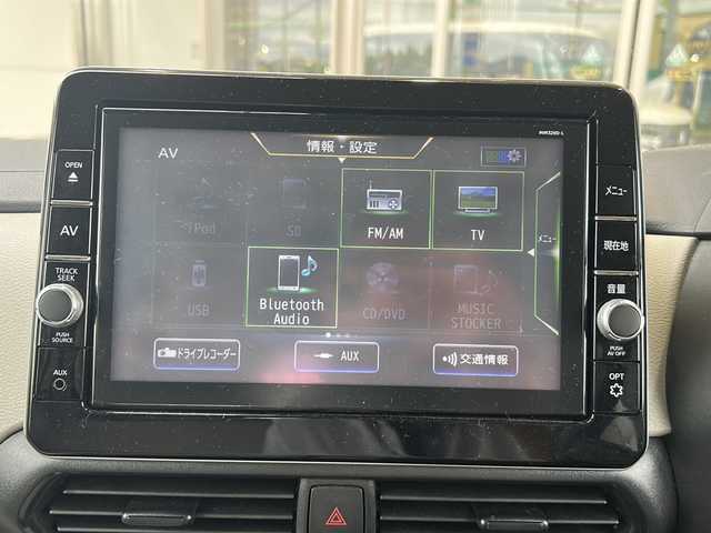 日産 ルークス X 静岡県 2021(令3)年 3.5万km ブロッサムピンク 純正SDナビ/・CD/・DVD/・フルセグＴＶ/・Bluetooth/・USB/・AM/・FM/主要装備/・片側パワスラ/・衝突軽減/・横滑り防止装置/・レーンキープ/・コーナーセンサー前後/・全方位カメラ/・ETC/・ドラレコ前/・純正フロアマット/・オートライト/・スマートキー/・プッシュスタート/・ステリモ/・カーテンエアバック