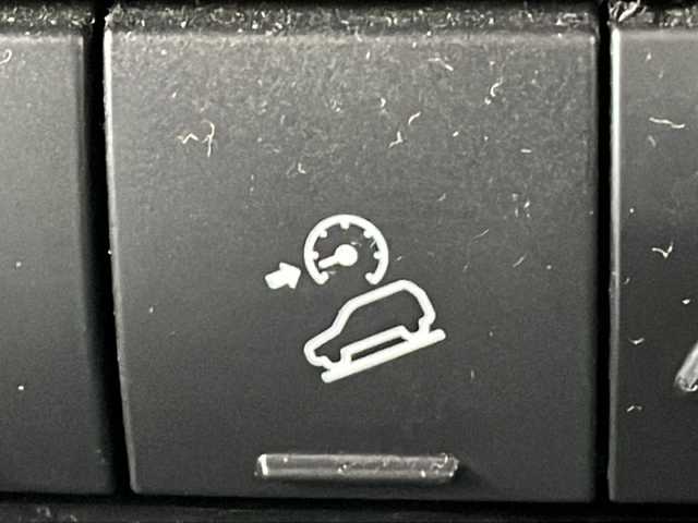 クライスラー・ジープ ジープ ラングラー アンリミテッド サハラ 広島県 2016(平28)年 5.2万km ブラック OP黒革シート/シートヒーター/サイドビューモニター/ヒルディセントコントロール/クルーズコントロール/社外ナビ（DVD/Bluetooth/フルセグTV）/オートライト/純正18インチAW/ETC/リモコンキー