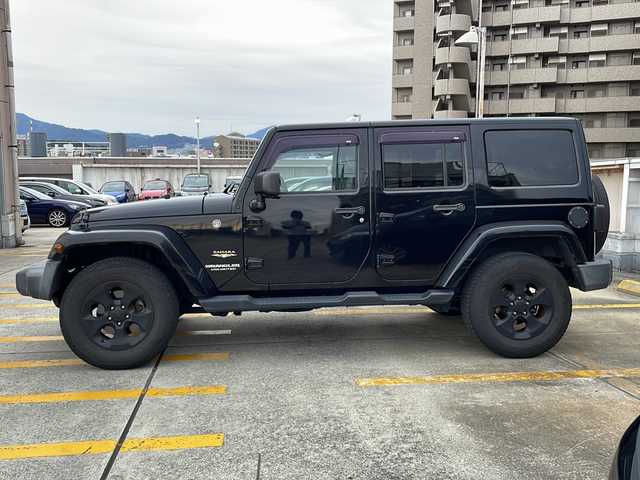 クライスラー・ジープ ジープ ラングラー アンリミテッド サハラ 広島県 2016(平28)年 5.2万km ブラック OP黒革シート/シートヒーター/サイドビューモニター/ヒルディセントコントロール/クルーズコントロール/社外ナビ（DVD/Bluetooth/フルセグTV）/オートライト/純正18インチAW/ETC/リモコンキー