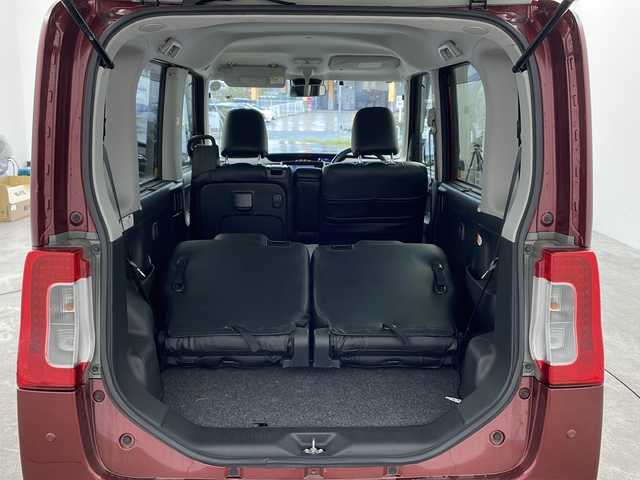 ダイハツ タント X SA Ⅲ 兵庫県 2017(平29)年 2.8万km ファイアークォーツレッドM ・純正ナビ/Bluetooth/CD/DVD/SD/TV/・バックカメラ/・スマートアシストIII/・衝突警報機能/・衝突回避支援ブレーキ機能（対車両・対歩行者）/・車線逸脱警報機能/・誤発進抑制制御機能（前方・後方）/・オートハイビーム/・先行車発進お知らせ機能/・車線逸脱警報/・車線逸脱抑制制御/・路側逸脱警報/・ふらつき警報/・コーナーセンサー/・アイドリングストップ/・両側パワースライドドア/・ステアリングスイッチ/・運転席シートヒーター/・純正フロアマット/・オートライト/・ETC/・スマートキー/・スペアキー/・取扱説明書/・保証書