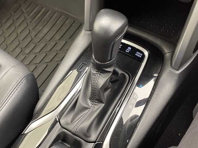 トヨタ カローラ クロス ハイブリッド Z 千葉県 2023(令5)年 2.3万km アティチュードブラックマイカ DNクレーム/純正オーディオ（ＢＴ／ＦＭ／ＡＭ、アップルカーケア、アンドロイドオート）/革ステアリング/ステアリングリモコン/前席社外ラバー調フロアマット/純正ＡＷ/ＬＥＤヘッドライト/純正ＥＴＣ/社外前後ドラレコ