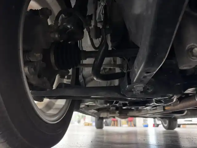 ホンダ Ｎ ＢＯＸ G L ターボ ホンダセンシング 三重県 2019(令1)年 8.5万km ブリティッシュグリーンP ガソリン・ターボ/FF/MTモード付インパネCVT/純正 7インチナビ VXM-204VFi/（CD/DVD/FM/AM/TV/iPod/SD/MusicRack/USB/Bluetooth）/バックカメラ/両側パワースライドドア/ビルトイン ETC/Honda SENSING/・衝突軽減ブレーキ［CMBS］/・車線維持支援システム［LKAS］/・路外逸脱抑制機能/・アダプティブクルーズコントロール［ACC］/・先行車発進お知らせ機能/・標識認識機能/装備/・シートヒーター（D/N）/・オートライト/・LEDヘッドランプ/・オートハイビーム/・パドルシフト/・オートエアコン/・ステアリングスイッチ/・2.5A 急速充電対応 USB充電ジャックx2/・電動格納ドアミラー/・リヤドアロールサンシェード/・プッシュスタート/・14インチAW/・スマートキーx2/・保/取/ナビ取/など