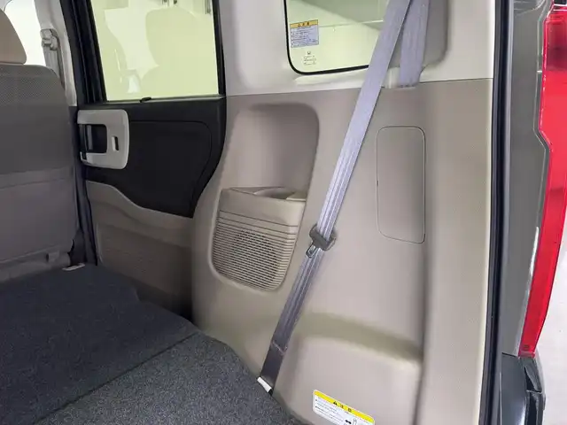 ホンダ Ｎ ＢＯＸ G L ターボ ホンダセンシング 三重県 2019(令1)年 8.5万km ブリティッシュグリーンP ガソリン・ターボ/FF/MTモード付インパネCVT/純正 7インチナビ VXM-204VFi/（CD/DVD/FM/AM/TV/iPod/SD/MusicRack/USB/Bluetooth）/バックカメラ/両側パワースライドドア/ビルトイン ETC/Honda SENSING/・衝突軽減ブレーキ［CMBS］/・車線維持支援システム［LKAS］/・路外逸脱抑制機能/・アダプティブクルーズコントロール［ACC］/・先行車発進お知らせ機能/・標識認識機能/装備/・シートヒーター（D/N）/・オートライト/・LEDヘッドランプ/・オートハイビーム/・パドルシフト/・オートエアコン/・ステアリングスイッチ/・2.5A 急速充電対応 USB充電ジャックx2/・電動格納ドアミラー/・リヤドアロールサンシェード/・プッシュスタート/・14インチAW/・スマートキーx2/・保/取/ナビ取/など