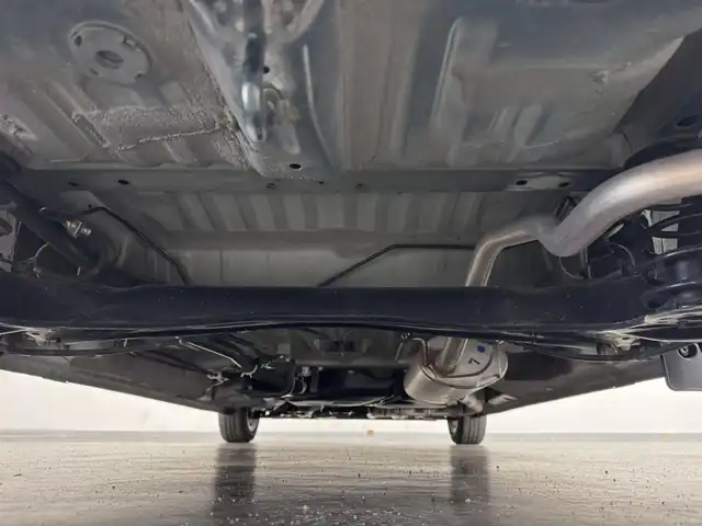 ホンダ Ｎ ＢＯＸ G L ターボ ホンダセンシング 三重県 2019(令1)年 8.5万km ブリティッシュグリーンP ガソリン・ターボ/FF/MTモード付インパネCVT/純正 7インチナビ VXM-204VFi/（CD/DVD/FM/AM/TV/iPod/SD/MusicRack/USB/Bluetooth）/バックカメラ/両側パワースライドドア/ビルトイン ETC/Honda SENSING/・衝突軽減ブレーキ［CMBS］/・車線維持支援システム［LKAS］/・路外逸脱抑制機能/・アダプティブクルーズコントロール［ACC］/・先行車発進お知らせ機能/・標識認識機能/装備/・シートヒーター（D/N）/・オートライト/・LEDヘッドランプ/・オートハイビーム/・パドルシフト/・オートエアコン/・ステアリングスイッチ/・2.5A 急速充電対応 USB充電ジャックx2/・電動格納ドアミラー/・リヤドアロールサンシェード/・プッシュスタート/・14インチAW/・スマートキーx2/・保/取/ナビ取/など