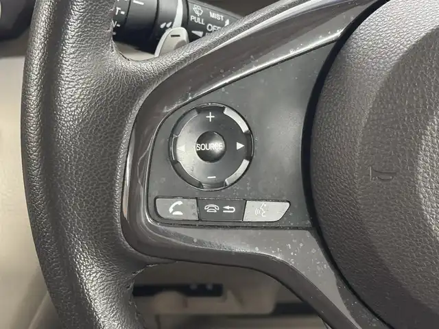 ホンダ Ｎ ＢＯＸ G L ターボ ホンダセンシング 三重県 2019(令1)年 8.5万km ブリティッシュグリーンP ガソリン・ターボ/FF/MTモード付インパネCVT/純正 7インチナビ VXM-204VFi/（CD/DVD/FM/AM/TV/iPod/SD/MusicRack/USB/Bluetooth）/バックカメラ/両側パワースライドドア/ビルトイン ETC/Honda SENSING/・衝突軽減ブレーキ［CMBS］/・車線維持支援システム［LKAS］/・路外逸脱抑制機能/・アダプティブクルーズコントロール［ACC］/・先行車発進お知らせ機能/・標識認識機能/装備/・シートヒーター（D/N）/・オートライト/・LEDヘッドランプ/・オートハイビーム/・パドルシフト/・オートエアコン/・ステアリングスイッチ/・2.5A 急速充電対応 USB充電ジャックx2/・電動格納ドアミラー/・リヤドアロールサンシェード/・プッシュスタート/・14インチAW/・スマートキーx2/・保/取/ナビ取/など