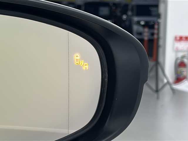 レクサス ＩＳ 300h 福島県 2017(平29)年 7.9万km ソニッククォーツ /禁煙車//レーダークルーズコントロール//クリアランスソナー//純正ナビ//ＢＳＭ//シートヒーター//ステアリングヒーター//フルセグＴＶ・CD・DVD・BT・MSV・AUX//パドルシフト//ＧＰＳレーダー//ＬＥＤライト//オートハイビーム//ステアリングリモコン//スマートキー//取説・保証書