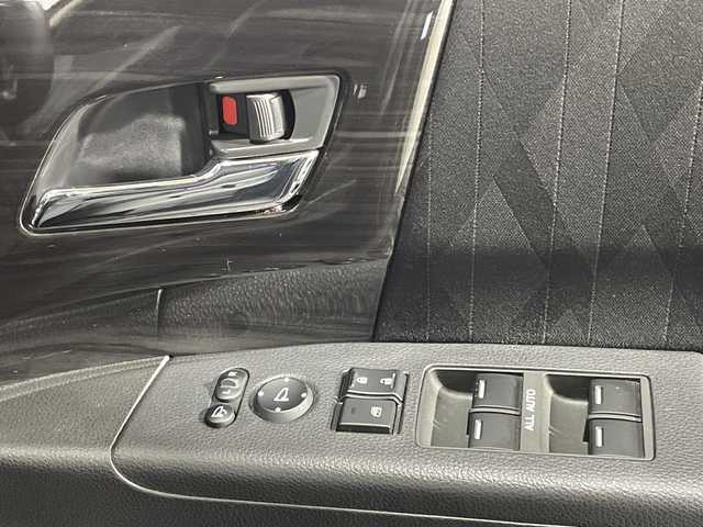 ホンダ オデッセイ ハイブリッド アブソルート・EXホンダセンジング 神奈川県 2018(平30)年 7万km クリスタルブラックパール 純正9型メモリーナビゲーション【VXM-187VfNi】/AM FM フルセグ Bluetooth iPod USB AppleCarPlay /マルチビューカメラシステム/両側パワースライドドア/純正11.6型後席フリップダウンモニター/ホンダセンシング/アダプティブクルーズコントロール/ブラインドスポットモニター/シートヒーター/パワーシート/ビルトインETC/ドライブレコーダー/純正フロアマット/スマートキー/LEDヘッドライト/オートライト/純正17インチアルミホイル/ドアバイザー/レーントレーシングアラート/衝突軽減ブレーキ