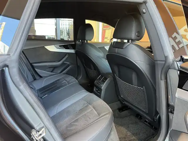 アウディ Ａ５ SB 40TDIクワトロ Sライン 宮城県 2021(令3)年 2.2万km グレー パークアシストパッケージ/バーチャルコックピット/アダプティブクルーズコントロール/アウディサイドアシスト/アウディレーンキープアシスト/MMIナビゲーションシステム/サラウンドビューカメラ/パーキングアシスト/ハーフレザーシート/シートヒーター/パワーシート/マトリクスLEDヘッドライト/純正18インチAW/アドバンストキー/パワーバックドア/ドライブレコーダー