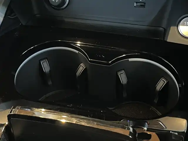 アウディ Ａ５ SB 40TDIクワトロ Sライン 宮城県 2021(令3)年 2.2万km グレー パークアシストパッケージ/バーチャルコックピット/アダプティブクルーズコントロール/アウディサイドアシスト/アウディレーンキープアシスト/MMIナビゲーションシステム/サラウンドビューカメラ/パーキングアシスト/ハーフレザーシート/シートヒーター/パワーシート/マトリクスLEDヘッドライト/純正18インチAW/アドバンストキー/パワーバックドア/ドライブレコーダー