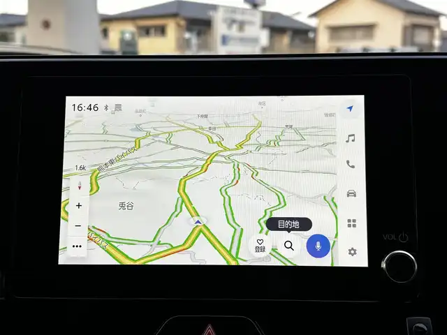 トヨタ ハリアー S 熊本県 2025(令7)年 1.9万km プラチナホワイトパールマイカ 純正ディスプレイオーディオ/【ナビ機能付き/フルセグＴＶ/Bluetooth再生】/バックカメラ/プリクラッシュセーフティシステム/レーントレーシングアシスト/クリアランスソナー/レーダークルーズコントロール/ロードサインアシスト/先行車発進告知/オートハイビーム/LEDオートライト/純正19インチAW/ビルトインETC/保証書/取扱説明書