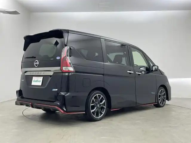 日産 セレナ ニスモ 埼玉県 2018(平30)年 7.1万km ダイヤモンドブラック プロパイロット　社外９インチナビ　フリップダウンモニター　アラウンドビューモニター　ＥＴＣ　レーダークルーズ　インテリジェントルームミラー　ＨＤＭＩ　純正アルミホイール　スマートキー　オートハイビーム