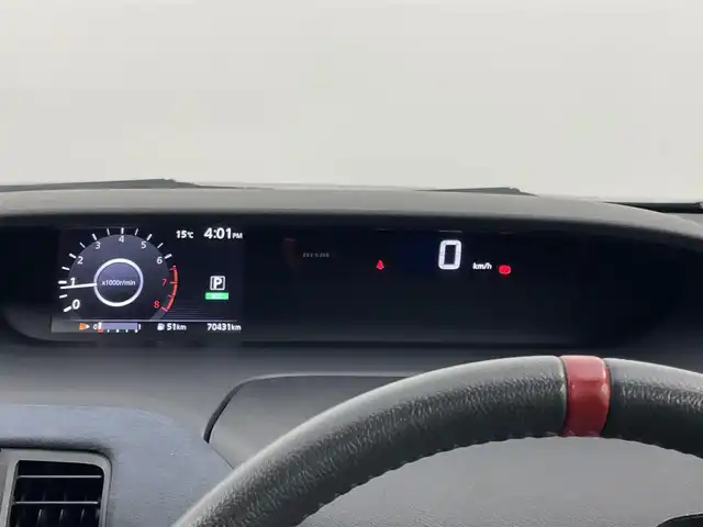 日産 セレナ ニスモ 埼玉県 2018(平30)年 7.1万km ダイヤモンドブラック プロパイロット　社外９インチナビ　フリップダウンモニター　アラウンドビューモニター　ＥＴＣ　レーダークルーズ　インテリジェントルームミラー　ＨＤＭＩ　純正アルミホイール　スマートキー　オートハイビーム