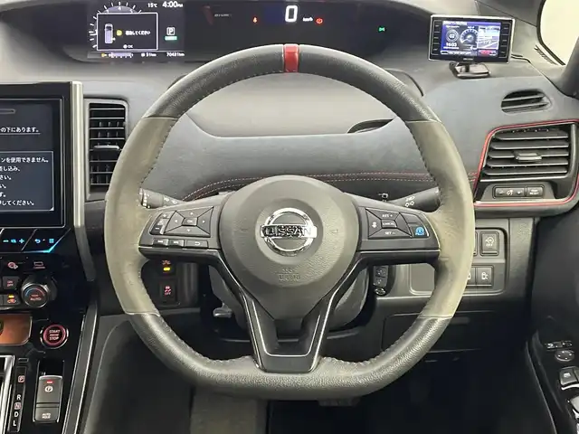 日産 セレナ ニスモ 埼玉県 2018(平30)年 7.1万km ダイヤモンドブラック プロパイロット　社外９インチナビ　フリップダウンモニター　アラウンドビューモニター　ＥＴＣ　レーダークルーズ　インテリジェントルームミラー　ＨＤＭＩ　純正アルミホイール　スマートキー　オートハイビーム