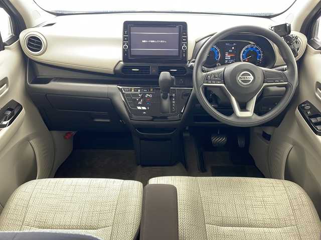 日産 デイズ X 沖縄県 2020(令2)年 5.2万km ブラック 純正９インチナビ(MM320D-L)　/(フルセグＴＶ　ＣＤ　ＤＶＤ　Bluetooth)　/アラウンドビューモニター/ＥＴＣ　/ドライブレコーダー/ステアリングスイッチ　/スマートキー　/スペアキー　/プッシュスタート/ＬＥＤヘッドライト/オートライト　/純正14インチアルミホイール/純正フロアマット/アイドリングストップ/クリアランスソナー/ドアバイザー/取扱説明書